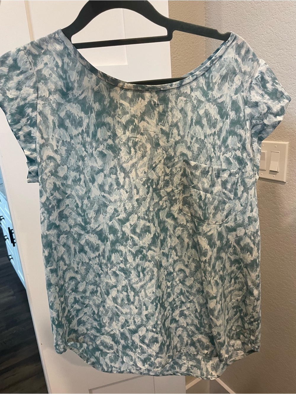 Joie Teal and White Abstract Short Sleeve Tunic